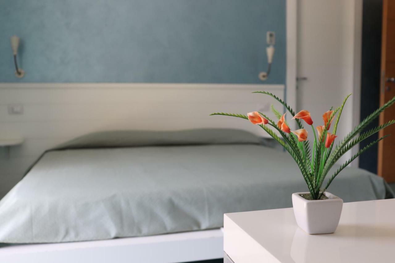 ガエータ Rock Garden Bed & Breakfast エクステリア 写真